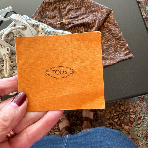 Tod's Michael Roberts Canvas and leather tote w/dustbag - Picture 8 of 9